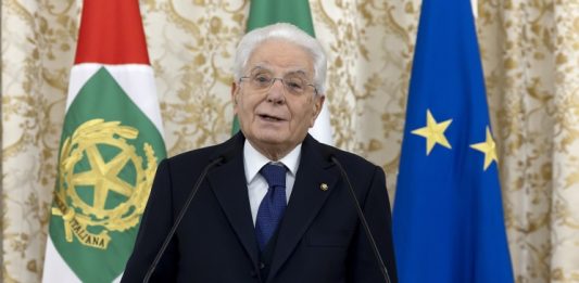 Mattarella “In Iran un efferato sterminio di manifestanti” / Video
