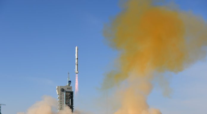 Cina: riuscito lancio di satellite algerino dal centro di Jiuquan