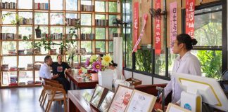 Cina: bevande e cultura locale nelle 18 caffetterie di Ding’an (1)