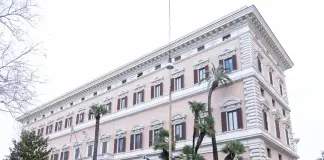 Ambasciata Usa consegna riconoscimenti militari statunitensi a quattro ufficiali italiani