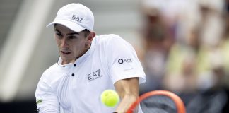 A Montecarlo avanza Cobolli, subito fuori Arnaldi. Baez sarà il primo avversario di Alcaraz