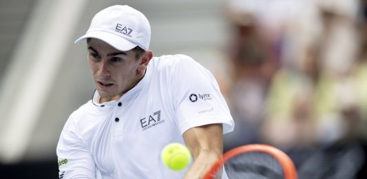 A Montecarlo subito fuori Arnaldi per mano di Garin. Baez sarà il primo avversario di Alcaraz