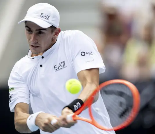 Atp 500 Tokyo, Arnaldi ko contro Alcaraz agli ottavi di finale