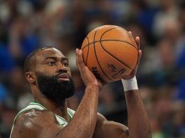 Oklahoma cade con Indiana nella notte Nba, successi esterni per Boston e Houston