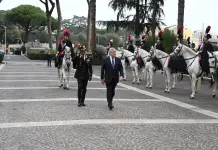 Carabinieri, Tajani e Luongo avviano un ciclo di incontri sulla diplomazia alla Scuola Ufficiali