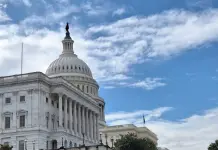 Usa, accordo tra Democratici e Casa Bianca contro lo shutdown: fondi alla sicurezza