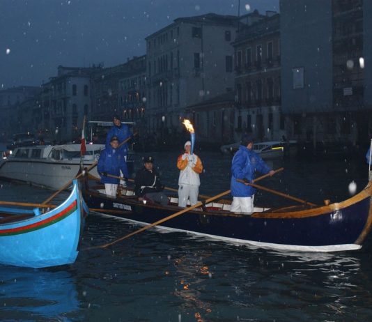 Milano-Cortina 2026, il 22 gennaio il viaggio della Fiamma Olimpica arriva a Venezia