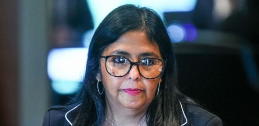 Venezuela, Delcy Rodriguez a Trump “Lavoriamo insieme per la pace e il dialogo”