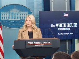 Usa, Leavitt: “Le truppe europee in Groenlandia non influiscono sulle decisioni di Trump”