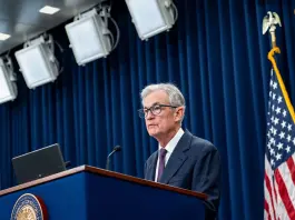 La Fed lascia i tassi invariati, Powell “Le prospettive economiche migliorano”