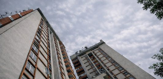 Grattacielo di Ferrara, dichiarate inagibili tutte le Torri dopo l’incendio dell’11 gennaio