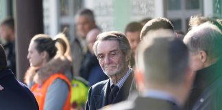 Arrivate a Linate le salme dei giovani italiani morti a Crans Montana, Fontana “Momento straziante”