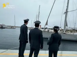 Scoperta associazione sportiva dilettantistica fittizia a Santa Maria di Leuca: 168 violazioni e sanzioni fino a 1.718.000 euro