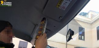 Agli imbarcaderi dello Stretto di Messina con 4 kg di hashish, arrestato