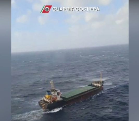 Operazione della Guardia Costiera al largo della Toscana, soccorsa la nave “Master Nasser”