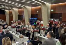 Le opposizioni protestano al Consiglio Regionale contro la presenza ICE a Milano-Cortina