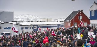 Groenlandia, i Paesi colpiti dalla minaccia di dazi Usa “Difendiamo la sovranità”. Nei prossimi giorni Consiglio Ue straordinario