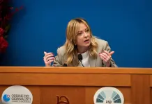 Meloni “Non credo ad un’azione Usa in Groenlandia”. Sull’Ucraina: “E’ il momento che Ue e Russia si parlino” / Video