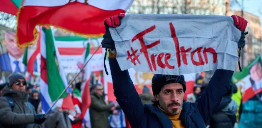 Proseguono le proteste in Iran. Secondo testimonianze raccolte da media Usa “corpi ammucchiati negli ospedali”