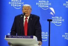 Trump a Davos: “Negoziati immediati per l’acquisizione della Groenlandia, se l’Europa dirà no ce ne ricorderemo”