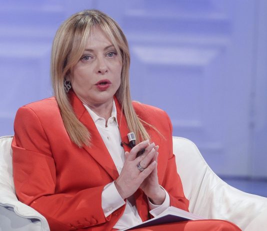 Meloni “Preoccupata dallo scenario internazionale, le certezze stanno svanendo”. Sul Board of peace per Gaza: “Apertura, ma serve più tempo”