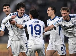 Il Como non si ferma più, Pisa battuto 0-3: in gol Perrone e Douvikas