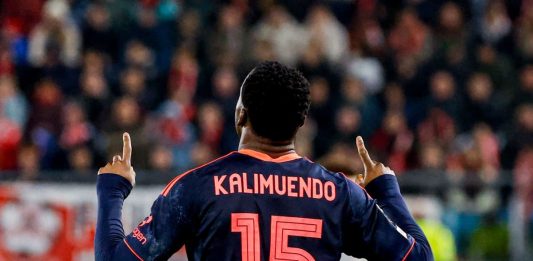 Kalimuendo joins Eintracht Frankfurt on loan from Nottingham Forest