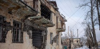 Ucraina, Zelensky “Massiccio attacco russo con droni e missili, quattro morti” / Video