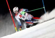 Kristoffersen vince lo slalom in notturna di Schladming, Vinatzer settimo