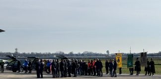 Rientrate in Italia le salme delle giovani vittime della tragedia di Crans-Montana / Foto e Video
