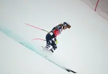 Cancellata la discesa di Crans-Montana: cadono tre atlete tra cui Lindsey Vonn, ansia in ottica Olimpiadi