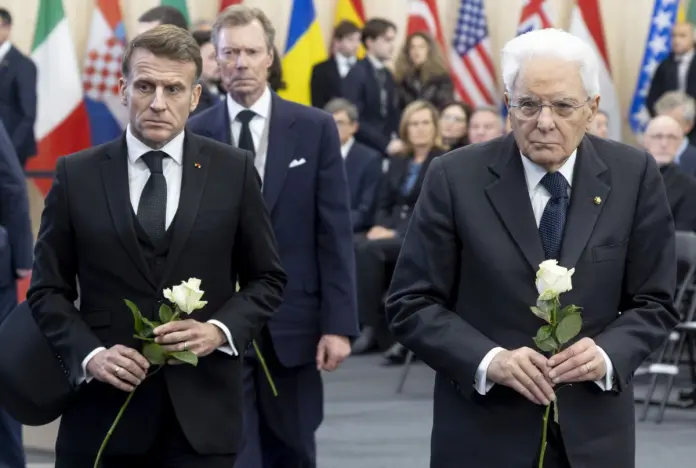 Martigny - Il Presidente della Repubblica Sergio Mattarella alla cerimonia ufficiale in memoria delle vittime dell'incendio strage di Crans-Montana