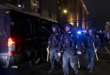 16 arresti a Minneapolis, procuratrice generale Usa Bondi “Hanno aggredito gli agenti”