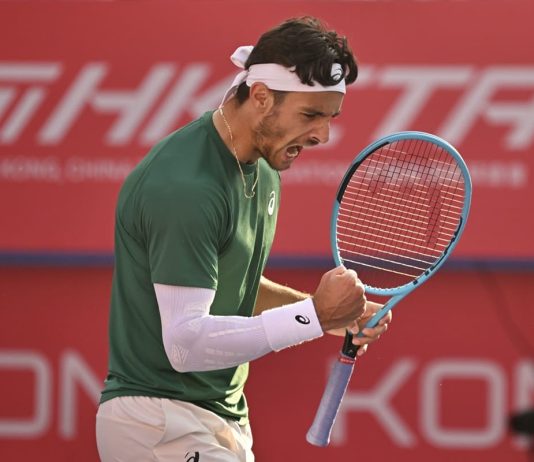 Musetti batte Rublev e vola in finale a Hong Kong, da lunedì sarà il nuovo numero 5 al mondo