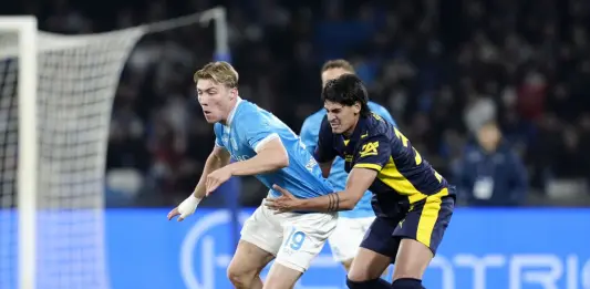 Il Napoli sbatte contro il muro del Parma, è 0-0