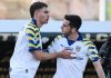 Il Parma batte il Lecce in rimonta nello scontro salvezza, 1-2 al Via del Mare
