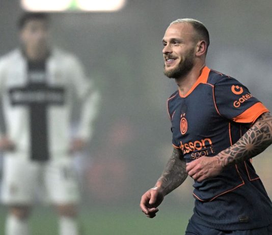 L’Inter non sbaglia nella nebbia di Parma, 0-2 firmato Dimarco e Thuram