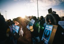 In migliaia a Minneapolis contro l’Ice, appare a sorpresa anche Bruce Springsteen