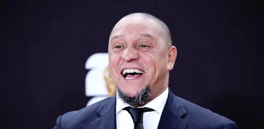 Roberto Carlos undergoes heart surgery while on vacation in Brazil