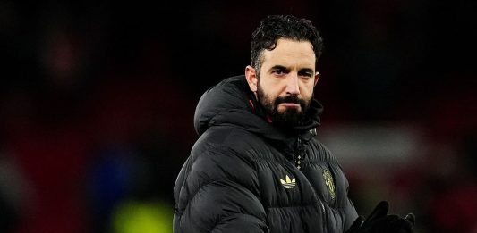 Manchester United, ufficiale: esonerato il tecnico Amorim