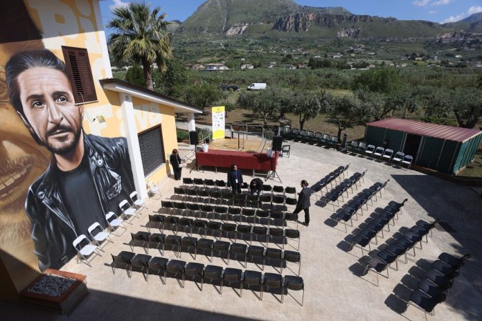 Borgetto (PA), INAUGURATA LA VILLA DELLA LEGALITA' IN UN BENE CONFISCATO LA NUIOVA SEDE DI TELE JATO