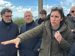 Schlein a Niscemi “Vicini a comunità colpita dalla frana”. Sul maltempo “Dirottare 1 mld stanziato per il Ponte sullo Stretto”