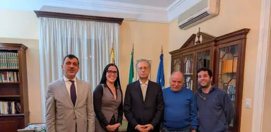 Venezuela, Tajani annuncia “Anche Luigi Gasperin è libero, stanotte è uscito dal carcere”