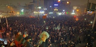 Iran, media “12 mila morti nella repressione”. Trump ai manifestanti “Prendete le vostre istituzioni, l’aiuto è in arrivo”