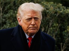 Stop a Trump, “Voice of America” può tornare a informare