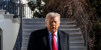 Trump a Detroit “Abbiamo reso l’America più ricca e sicura”