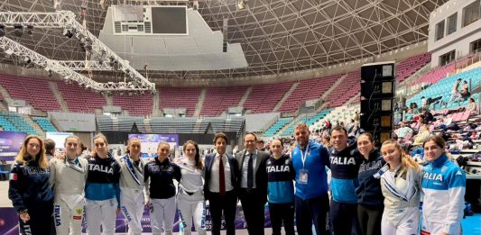 L’ambasciata italiana a Tunisi incontra le Nazionali di sciabola