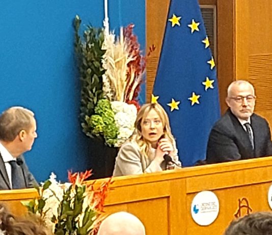 Meloni “Non credo ad un’azione Usa in Groenlandia”. Sull’Ucraina: “E’ il momento che Ue e Russia si parlino” / Video