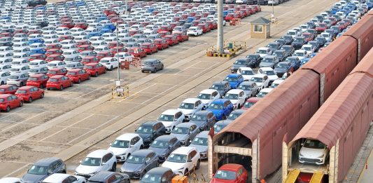Cina: oltre 34 mln di auto prodotte e vendute nel 2025 (1)
