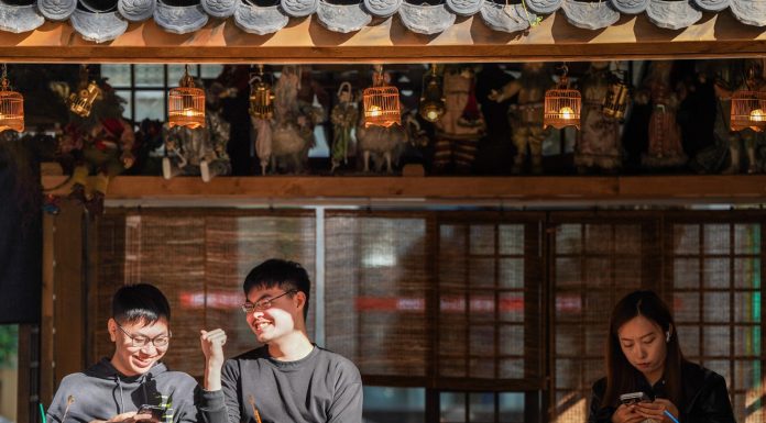 Cina: il lago Cuihu rinasce tra caffè e cultura (1)